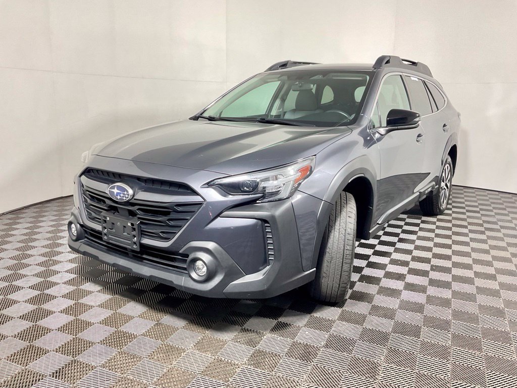 Used 2023 Subaru Outback Premium AWD/4WD image 2