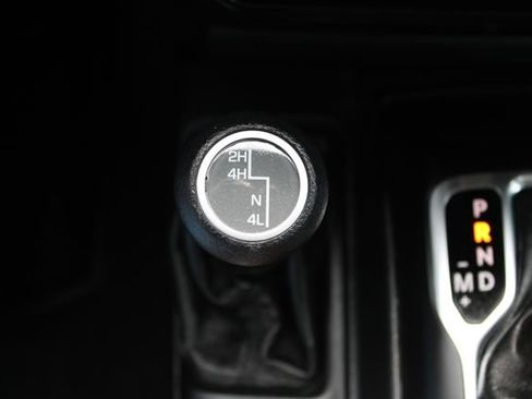 Used 2020 Jeep Wrangler Unlimited Sport S AWD/4WD image 25