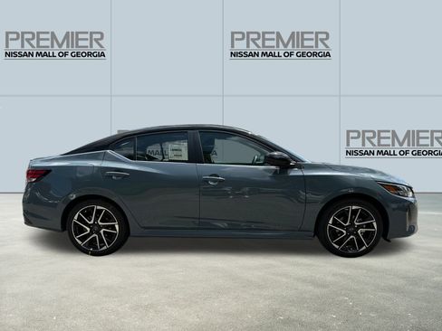 New 2025 Nissan Sentra SR w/ SR Premium Package image 4