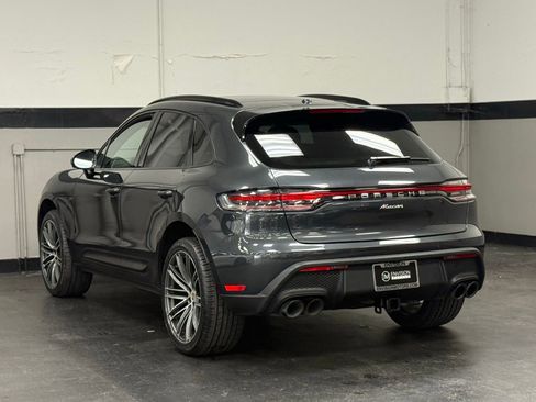 Used 2024 Porsche Macan w/ Premium Plus Package image 8