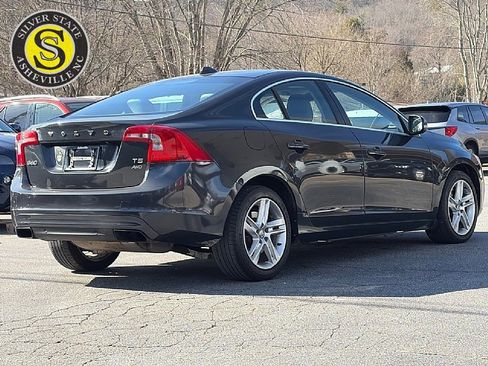 Used 2015 Volvo S60 T5 Premier image 6