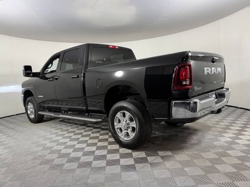 Certified 2026 RAM 2500 Big Horn AWD/4WD image 9