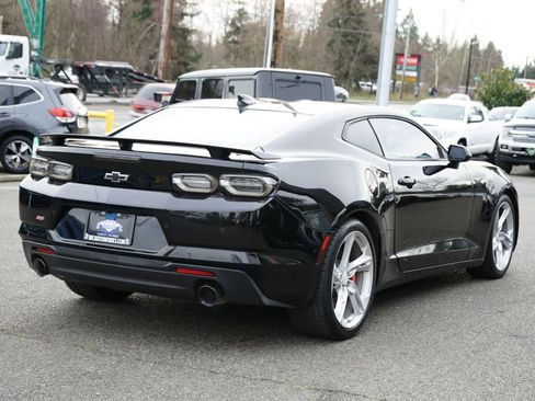 Used 2019 Chevrolet Camaro SS image 5
