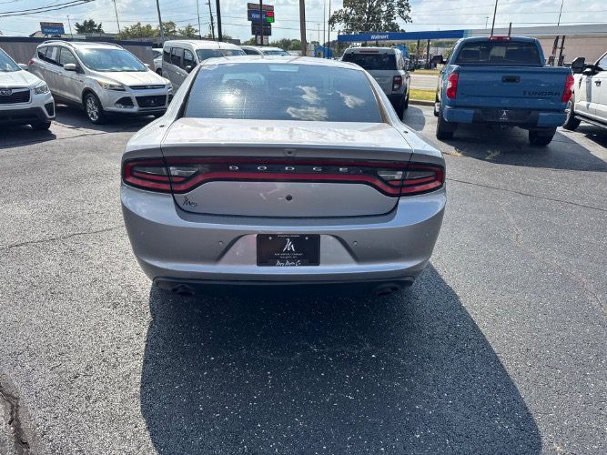 Used 2015 Dodge Charger Police RWD image 4