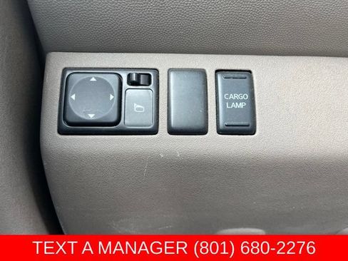 Used 2012 Nissan Frontier SV w/ SV Premium Utility Pkg AWD/4WD image 21