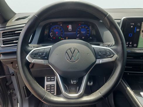 Used 2024 Volkswagen Atlas Cross Sport SEL R-Line AWD/4WD image 33