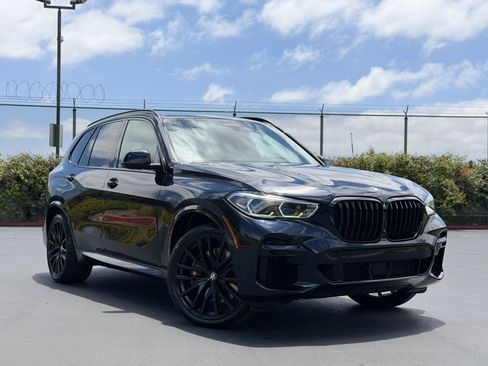 Used 2022 BMW X5 M50i w/ Executive Package AWD/4WD image 2