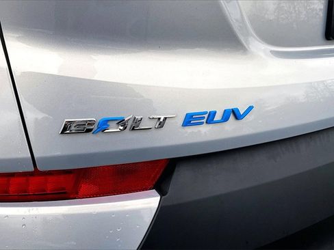 Used 2023 Chevrolet Bolt EUV LT image 20