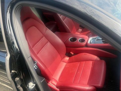 Used 2023 Porsche Panamera 4 Platinum Edition AWD/4WD image 7