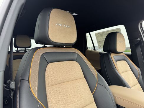 New 2026 Chevrolet Equinox ACTIV w/ Convenience Package III image 23