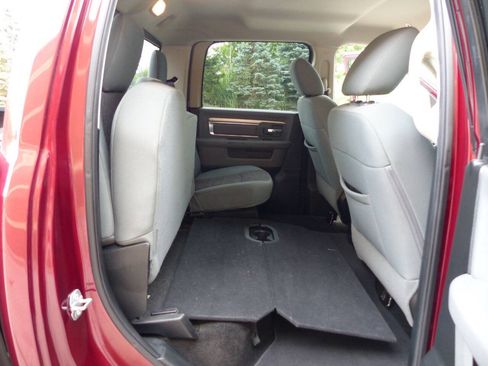 Used 2018 RAM 1500 Big Horn AWD/4WD image 49