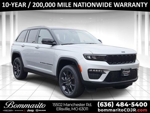 New 2025 Jeep Grand Cherokee Limited AWD/4WD image 1