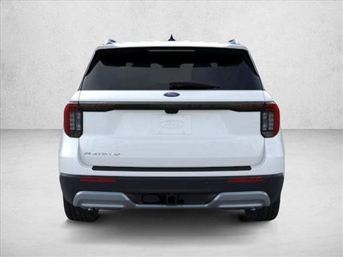 New 2026 Ford Explorer Platinum image 5