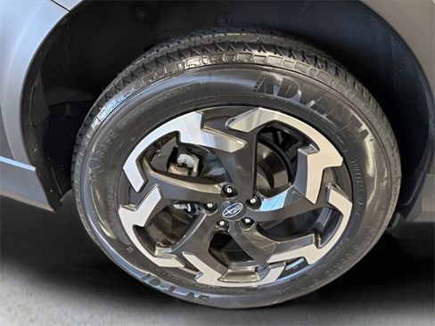 Certified 2023 Subaru Crosstrek 2.5i Limited w/ Moonroof Package image 39