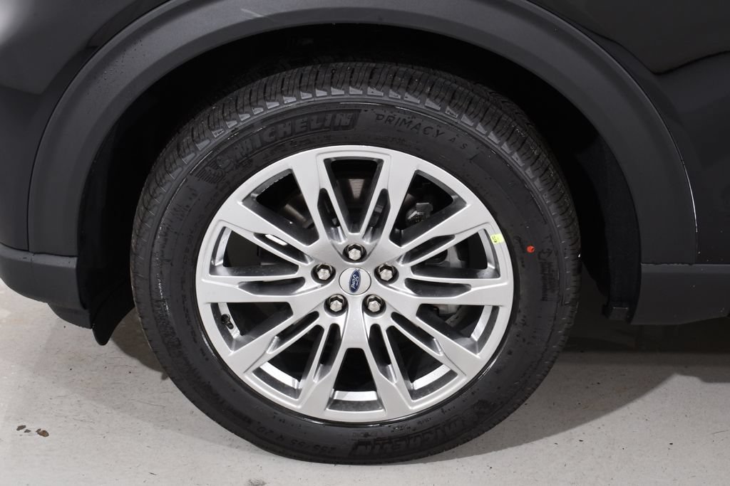 New 2026 Ford Explorer Active w/ Active Comfort Package AWD/4WD image 25