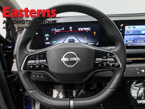 Used 2024 Nissan Ariya FWD image 10