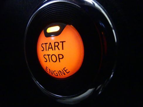 Used 2019 Nissan Pathfinder SV image 19