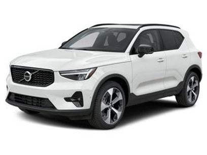 Certified 2026 Volvo XC40 B5 Plus