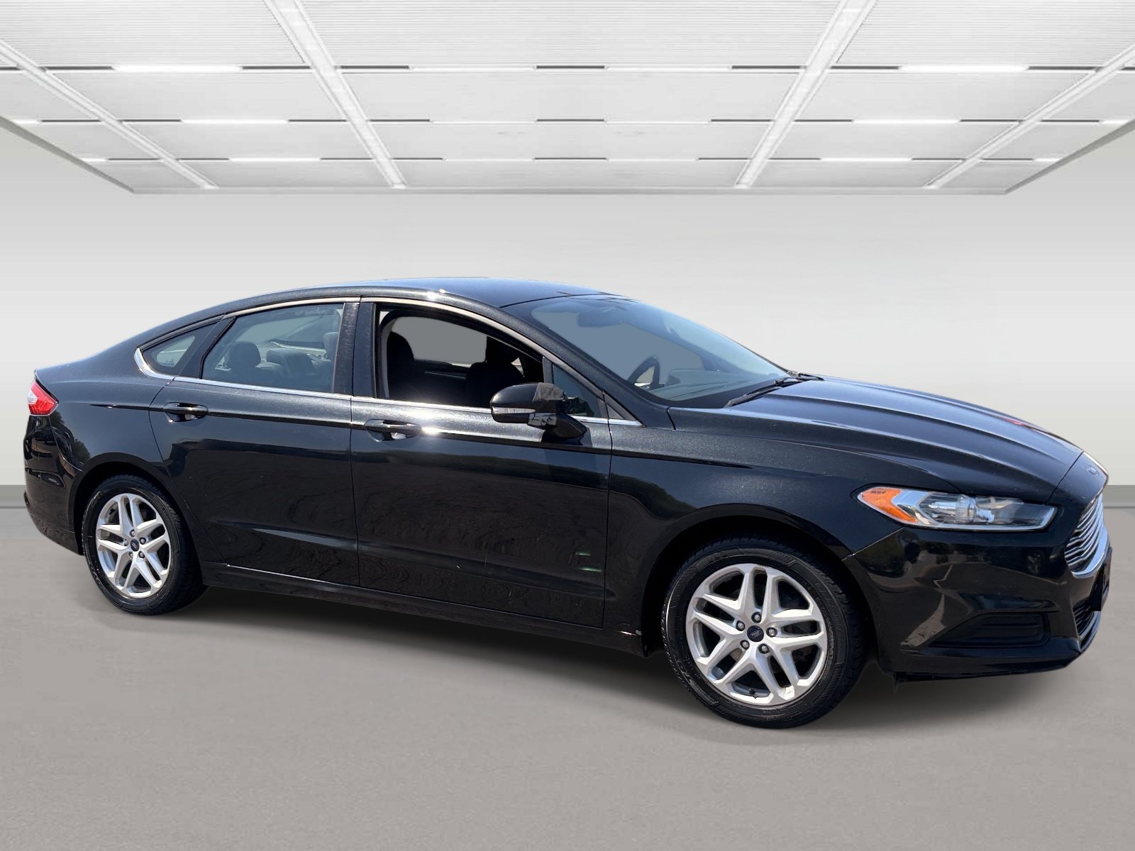 Used 2014 Ford Fusion SE FWD image 7