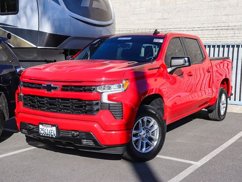 Used 2023 Chevrolet Silverado 1500 RST w/ LPO, Dark Essentials Package image 6