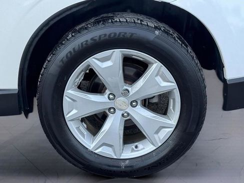 Used 2016 Subaru Forester 2.5i Premium w/ All-Weather Package image 8