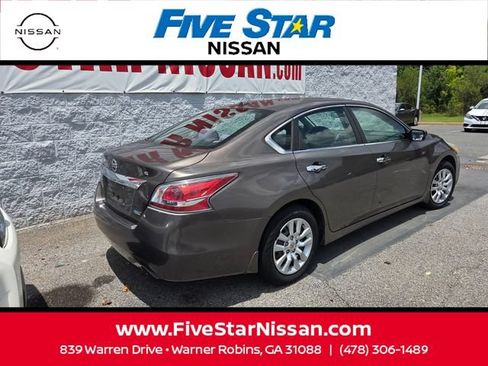 Used 2014 Nissan Altima 2.5 S w/ Display Audio Package FWD image 15