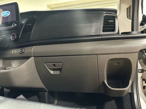 Used 2020 Ford Transit 150 XL image 29