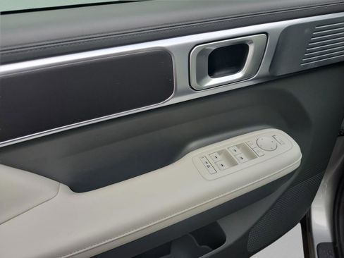 Certified 2025 Hyundai Santa Fe SEL image 15