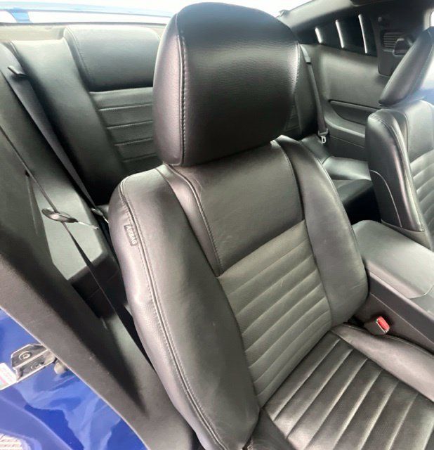 Used 2007 Ford Mustang GT RWD image 6