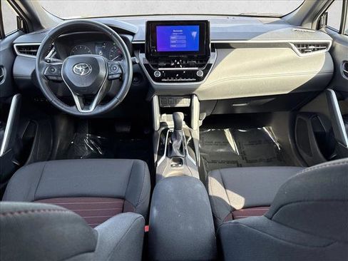 Used 2025 Toyota Corolla Cross AWD Hybrid image 18