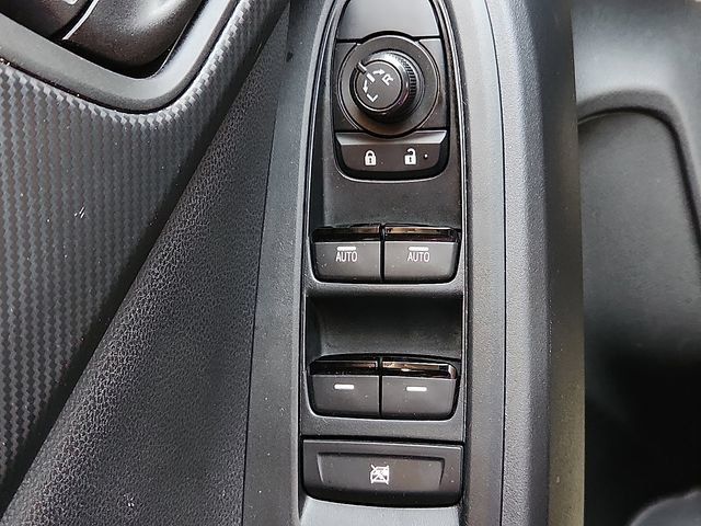 Certified 2025 Subaru Crosstrek 2.0i AWD/4WD image 19