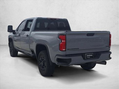 Used 2024 Chevrolet Silverado 2500 LTZ w/ LTZ Plus Package AWD/4WD image 7