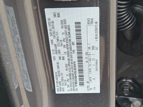 New 2025 Ford Bronco 4-Door image 15