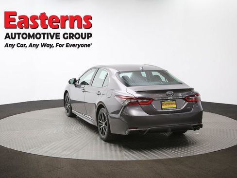 Used 2024 Toyota Camry SE image 64