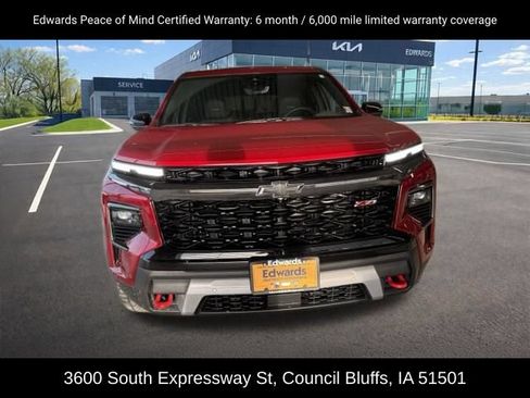 Used 2026 Chevrolet Traverse Z71 w/ Enhanced Driving Package AWD/4WD image 3