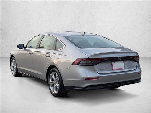 Used 2023 Honda Accord LX image 8