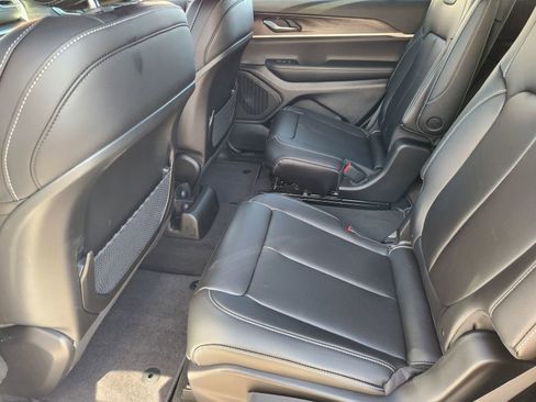 New 2025 Jeep Grand Cherokee L Limited image 22