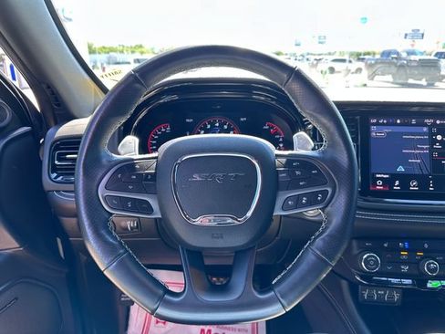 Used 2022 Dodge Durango SRT w/ Technology Group AWD/4WD image 20