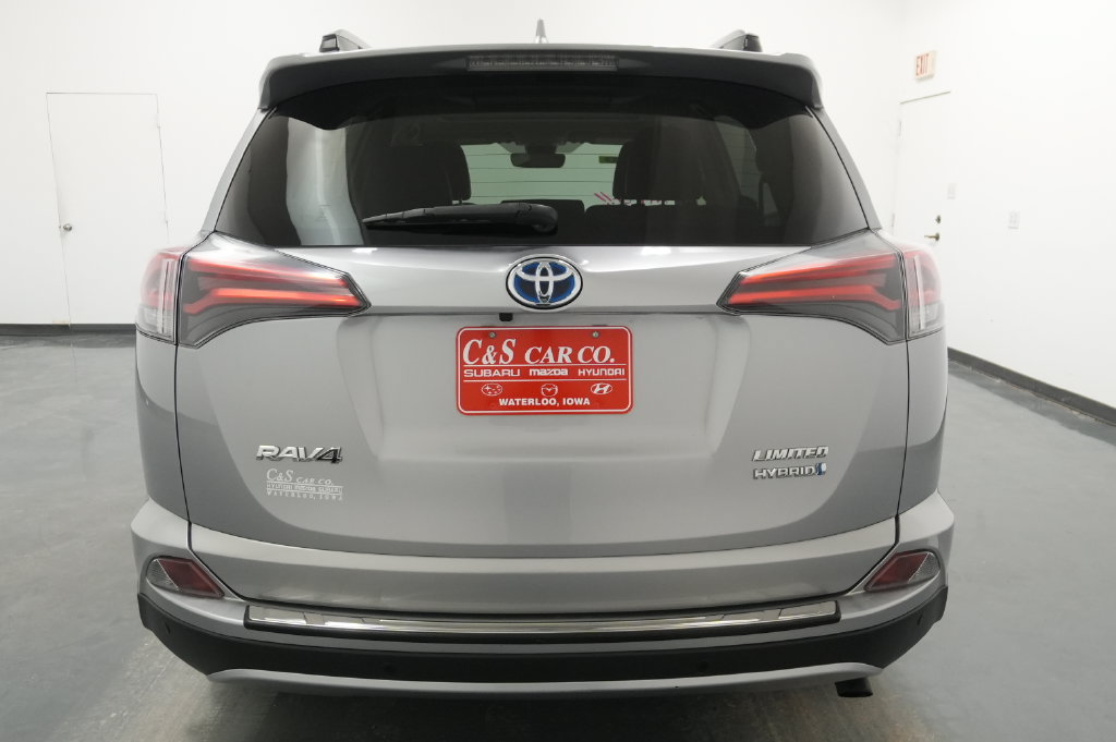 Used 2018 Toyota RAV4 Limited AWD/4WD image 8