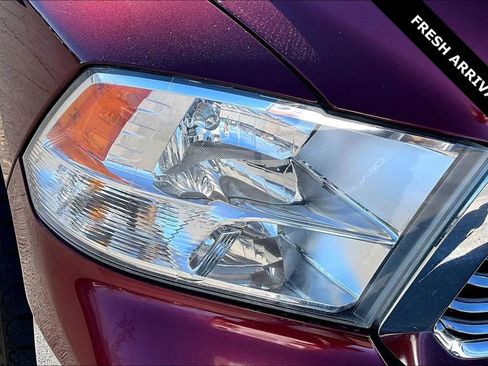 Used 2016 RAM 1500 Big Horn w/ Luxury Group image 31