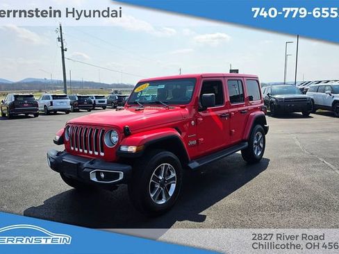 Used 2021 Jeep Wrangler Unlimited Sahara w/ Uconnect 4C Nav & Sound Group image 3