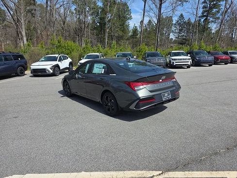 New 2026 Hyundai Elantra SEL Sport Premium FWD image 16