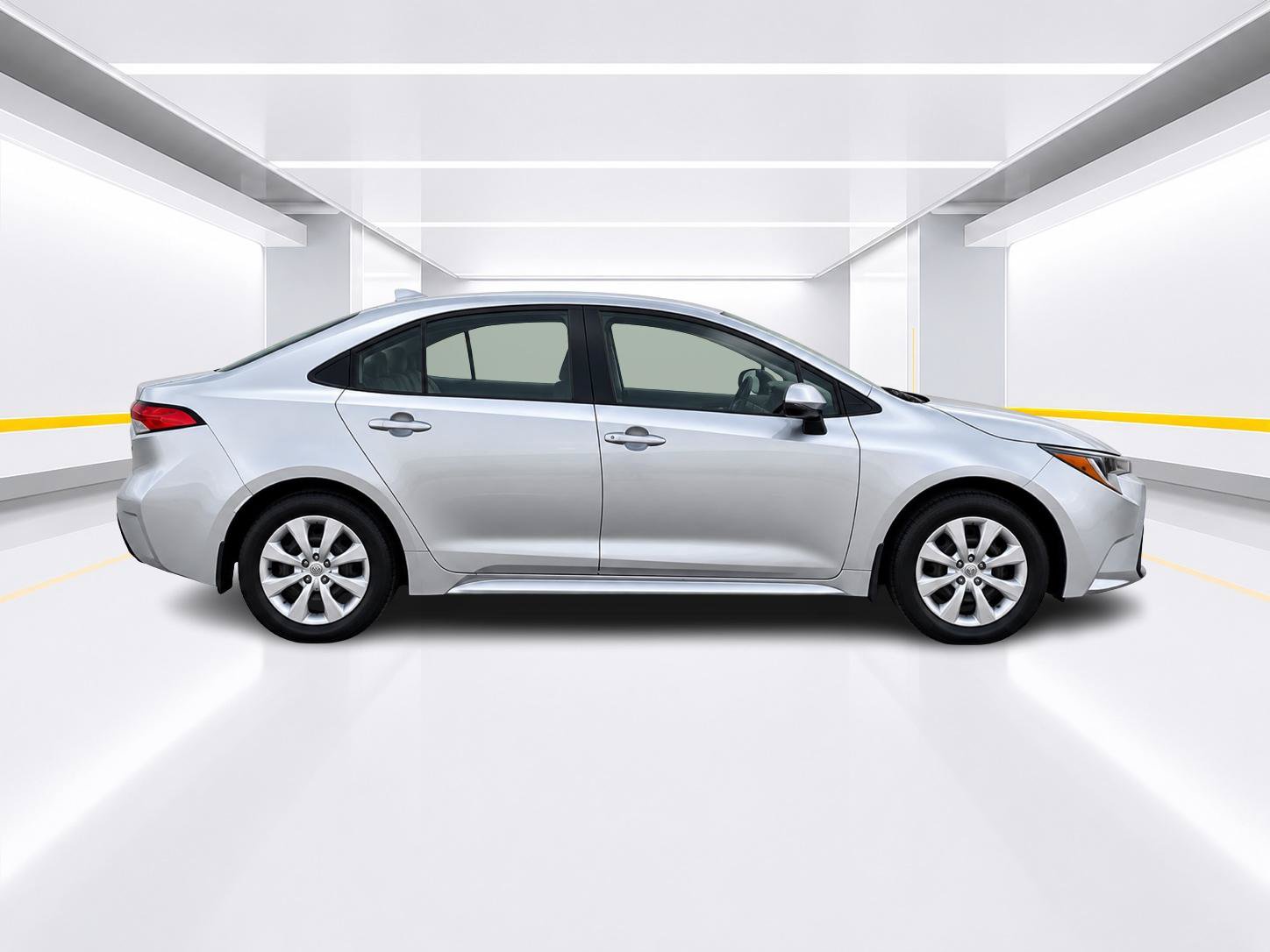 Used 2020 Toyota Corolla LE FWD image 6