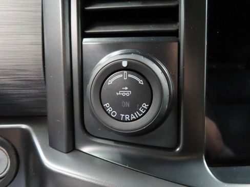 Used 2024 Ford F150 XLT w/ FX4 Off-Road Package image 62