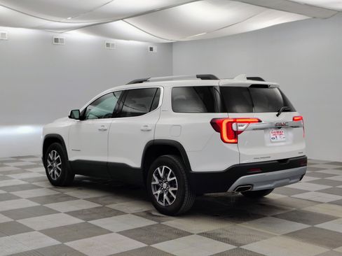 Used 2023 GMC Acadia SLT w/ Preferred Package AWD/4WD image 9