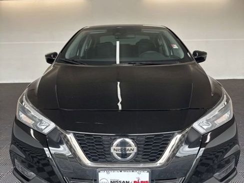 Certified 2022 Nissan Versa SR FWD image 15