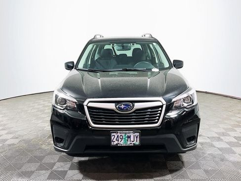 Used 2020 Subaru Forester Premium AWD/4WD image 2