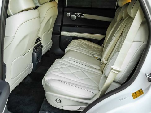 New 2026 Genesis GV80 3.5T Prestige image 9