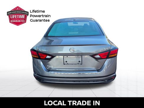Used 2022 Nissan Altima 2.5 SV FWD image 9