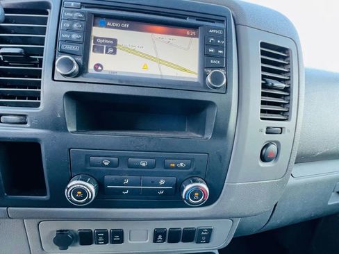 Used 2019 Nissan NV 3500 SL w/ Navigation Package image 12
